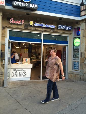 Auntie Anne's
