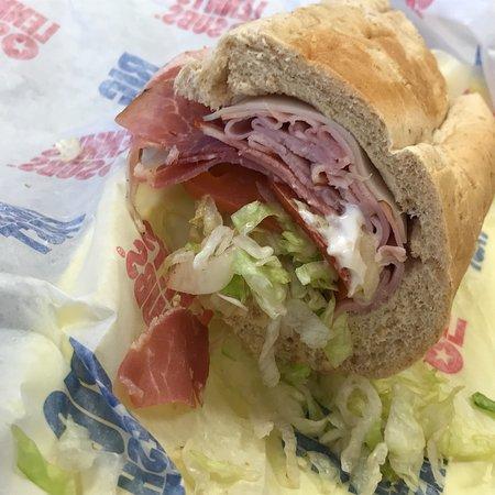 Lennys Grill & Subs