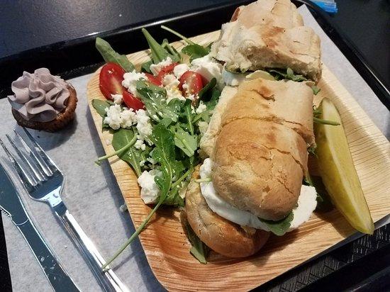 Cafe Vicolo