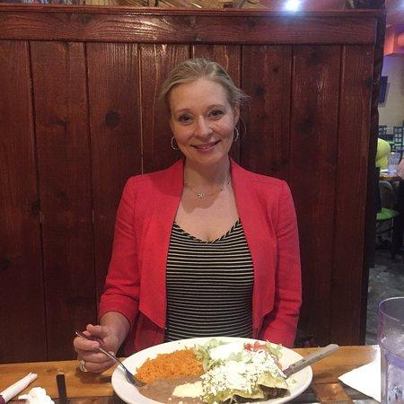 Los Comales Mexican Bar & Grill