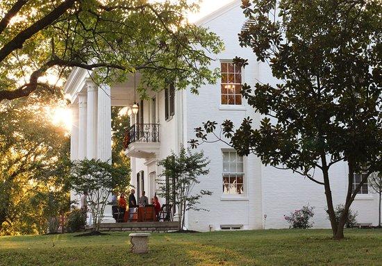 Sumner County Tourism Visitor Center