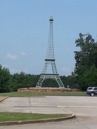 Eiffel Tower Park