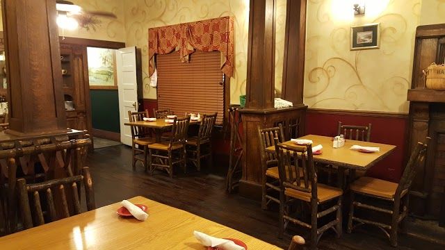Applewood Farmhouse Restaurant